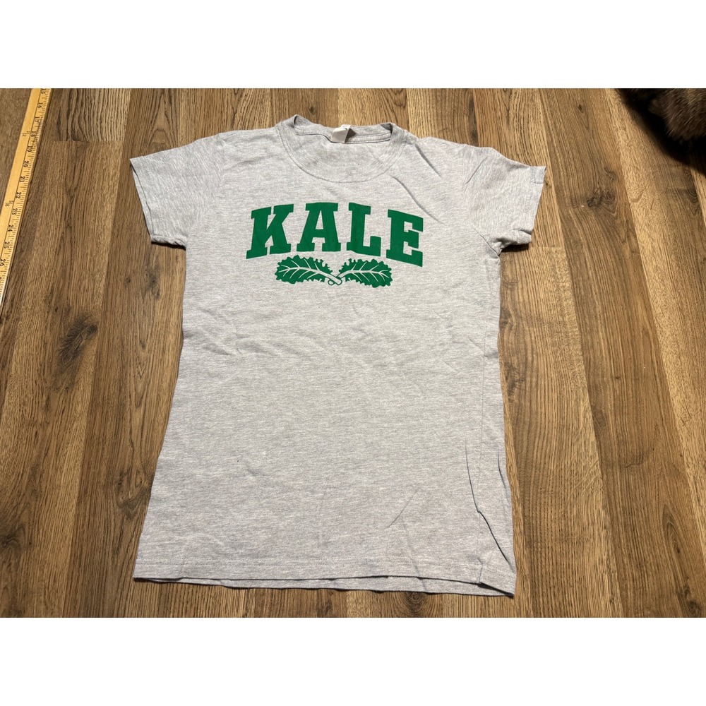 Tultex Shirts Womens Size Medium Gray Short Sleeve Crew Neck Kale Graphic